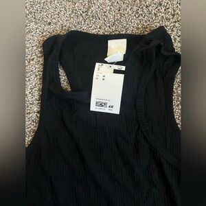 ✨Brand New H&M black tank top